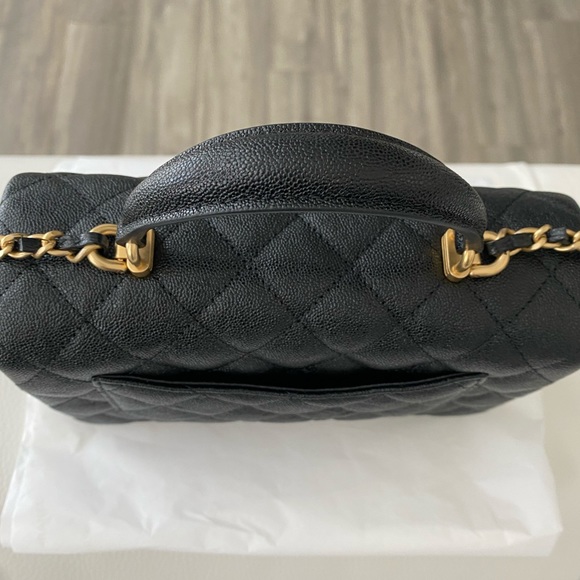CHANEL TOP HANDLE MINI - Picture 7 of 9